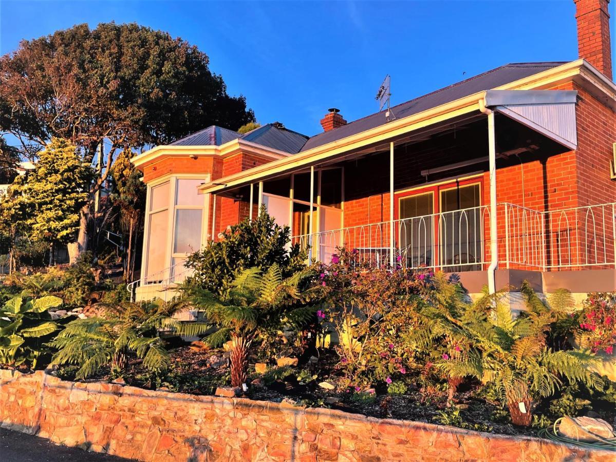 Hotel Oakleigh House à Burnie Extérieur photo