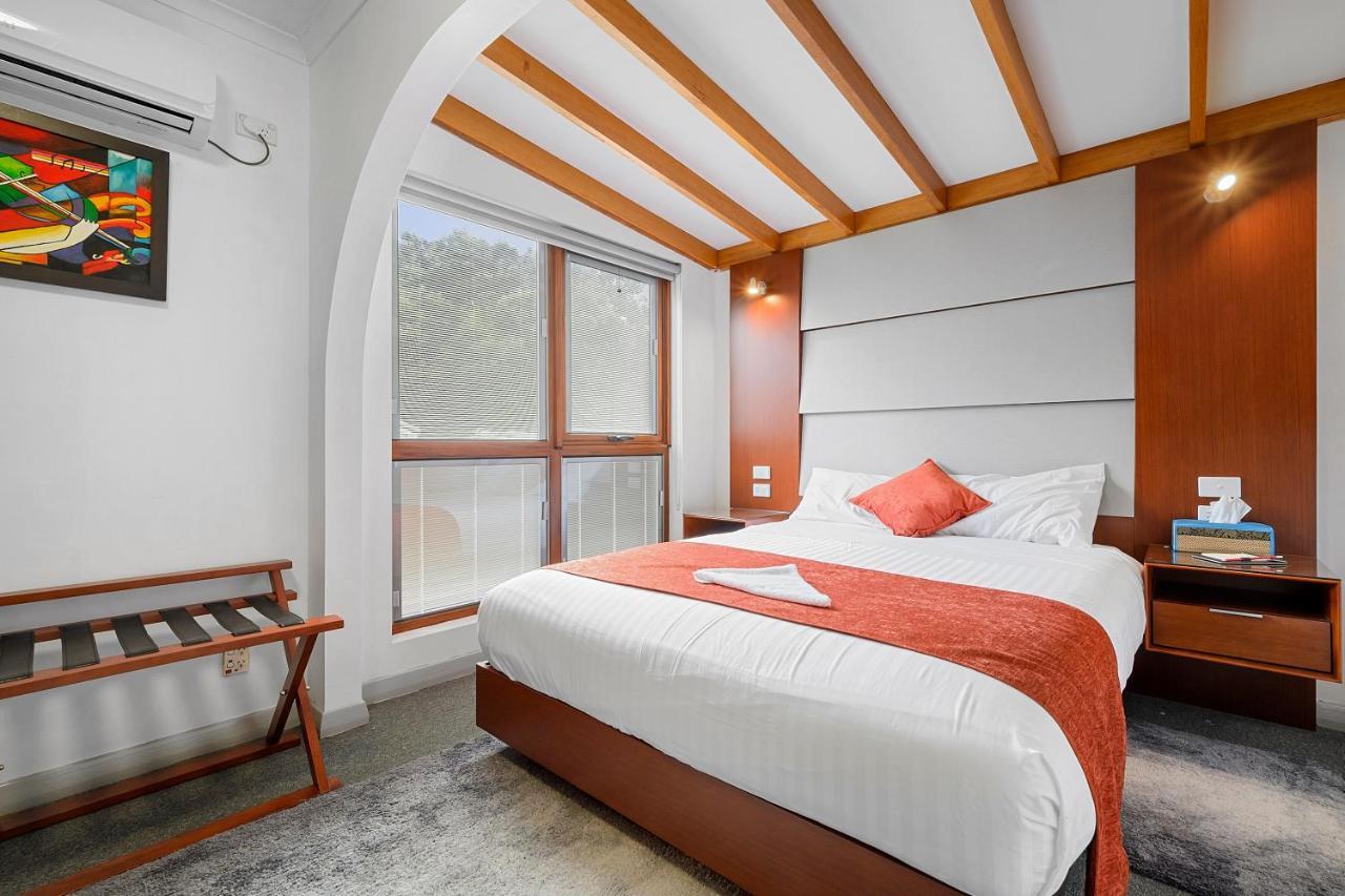 Hotel Oakleigh House à Burnie Extérieur photo